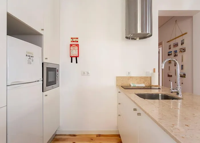 Stay In Santos Neighborhood, Lisbons Most Trendy Area Lisboa