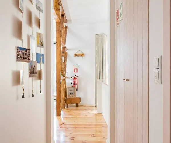 Stay In Santos Neighborhood, Lisbons Most Trendy Area Lisboa