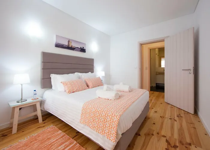 Stay In Santos Neighborhood, Lisbons Most Trendy Area Lejlighed *