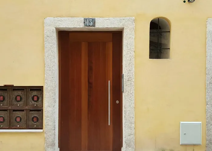Stay In Santos Neighborhood, Lisbons Most Trendy Area Lisboa