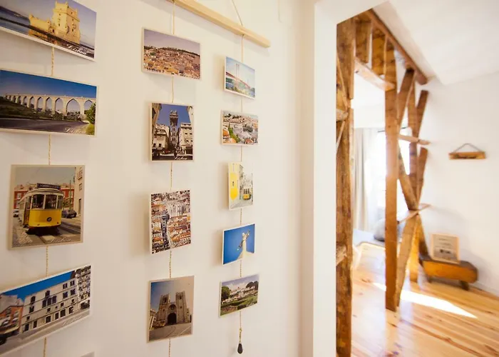 Stay In Santos Neighborhood, Lisbons Most Trendy Area Lejlighed