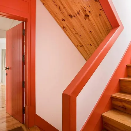 Apartment In Santos Neighborhood, Lisbons Trendy Area Lissabon